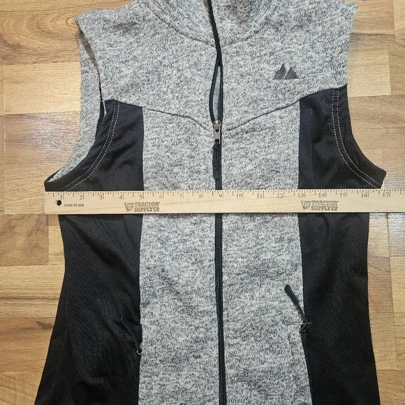 Powder River Outfitters Vest Mens Medium Gray Knit Fleece Lined Stretch - Picture 6 of 9